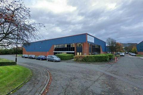 Industrial unit to rent, Fourways Trading Estate, Manchester M17