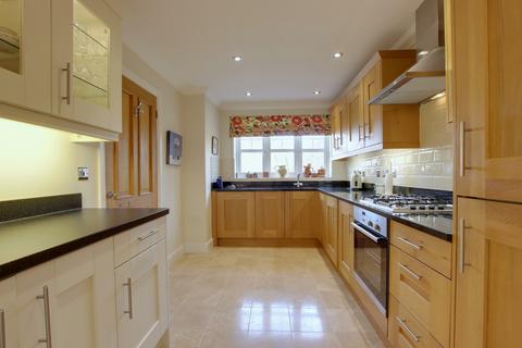 3 bedroom detached house for sale, CATISFIELD ROAD, CATISFIELD