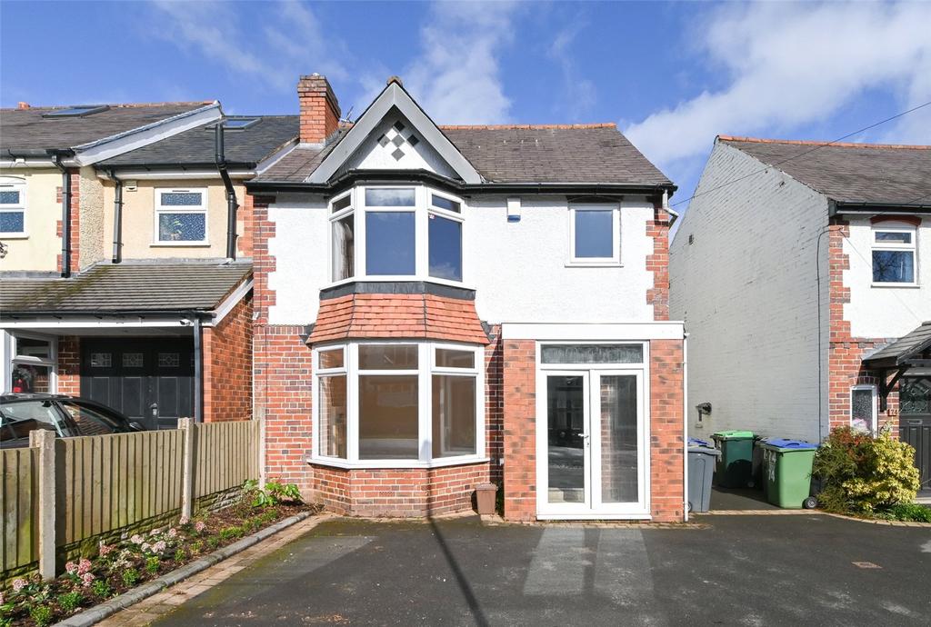 Monmouth Road, Bearwood, West Midlands, B67 3 bed detached house for sale £375,000