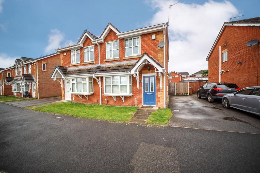Borron Road, Newton Le Willows, WA12 0JU 3 bed semidetached house £