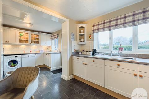 49 Cocked Hat Park, Sowerby, Thirsk, YO7 3HB