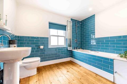 34 Tritton Road, London, SE21 8DE