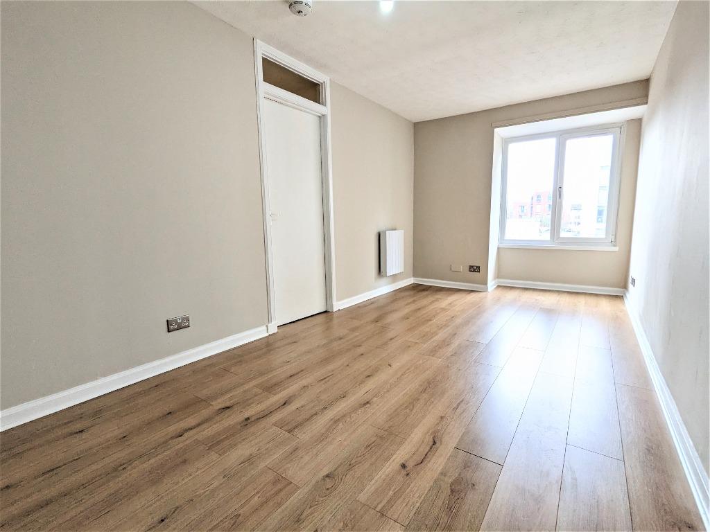 Apartment in Edinburgh - View 2