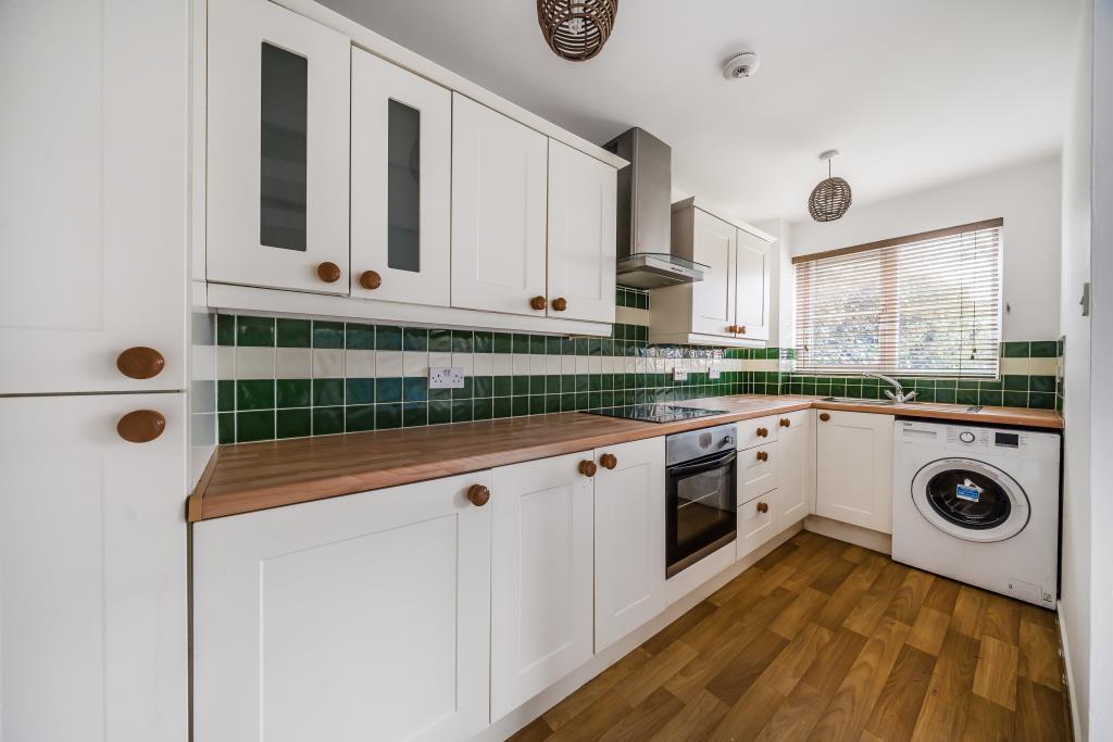 The Moors, Thatcham, RG19 1 bed end of terrace house for sale £190,000