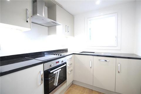 2 bedroom flat to rent, Leeds, UK, LS2