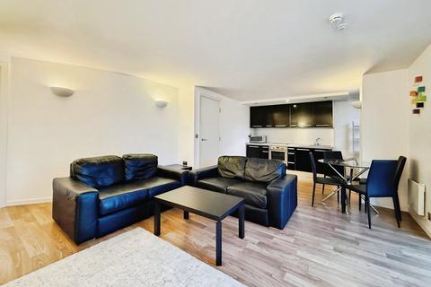 2 bedroom flat to rent, West Point, Wellington Street, Leeds, LS1