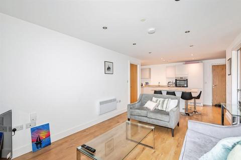 2 bedroom flat to rent, Mabgate, Leeds, West Yorkshire, LS9
