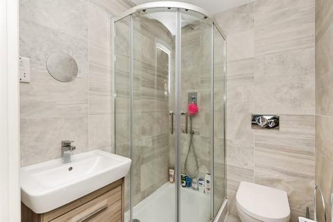 2 bedroom flat to rent, Mabgate, Leeds, West Yorkshire, LS9