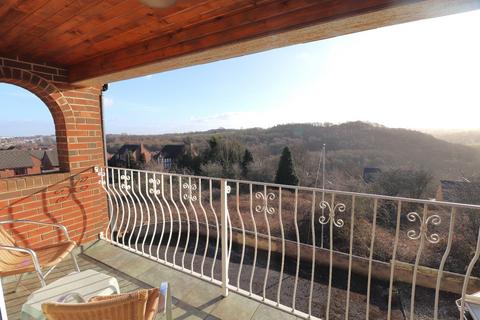 undefined, Hough Top, Leeds, West Yorkshire, LS13
