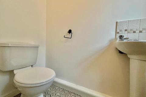 3 bedroom house to rent, Minster Wharf, Beverley, East Riding of Yorkshire, UK, HU17