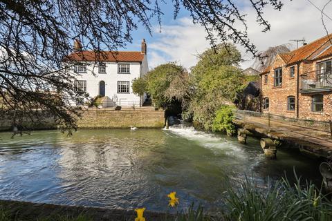 4 bedroom detached house for sale, Mill Lane, Foston-On-The-Wolds, Driffield, YO25 8BP