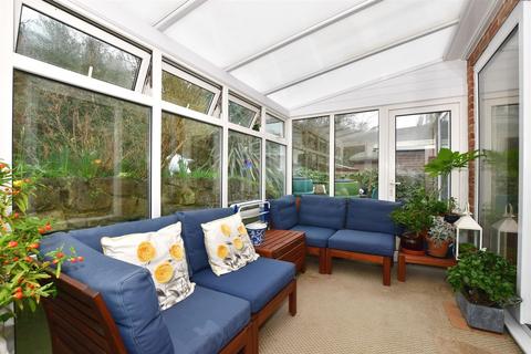 27 Lower Road, Temple Ewell, Dover, CT16 3DX