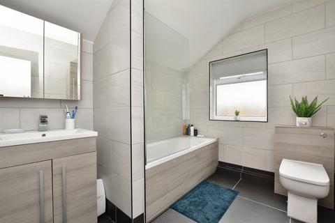 88 Addison Road, Caterham, CR3 5LY
