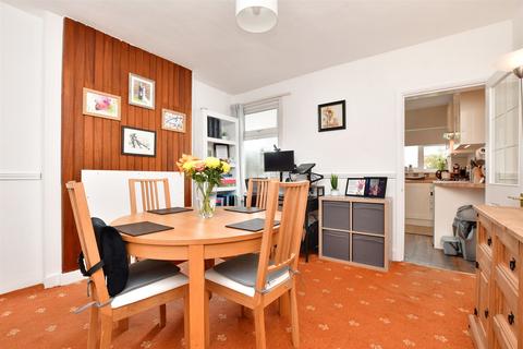 88 Addison Road, Caterham, CR3 5LY