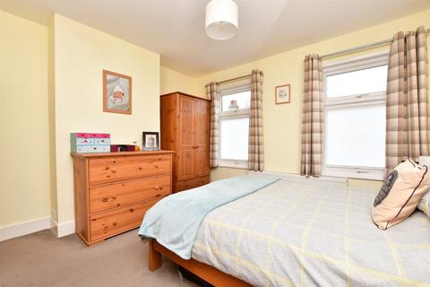 88 Addison Road, Caterham, CR3 5LY