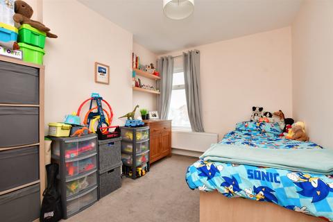 88 Addison Road, Caterham, CR3 5LY