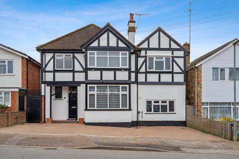 16 Silverdale Road, Bushey, WD23 2LZ