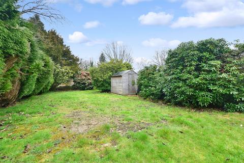 Dornden Cranston Road, East Grinstead, RH19 3HL