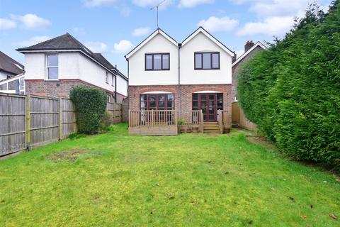 Dornden Cranston Road, East Grinstead, RH19 3HL