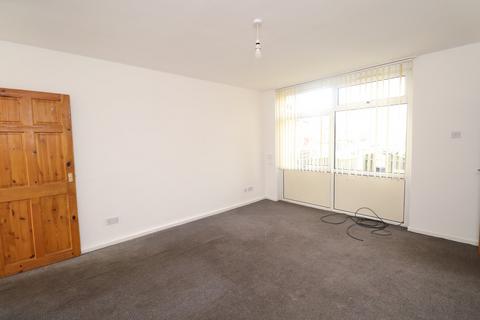 2 bedroom house to rent, Broom Gardens, Leeds, West Yorkshire, LS10