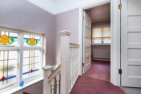11 Heriot Avenue, London, E4 8AP