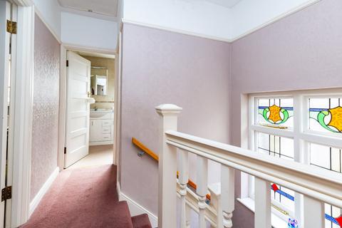 11 Heriot Avenue, London, E4 8AP