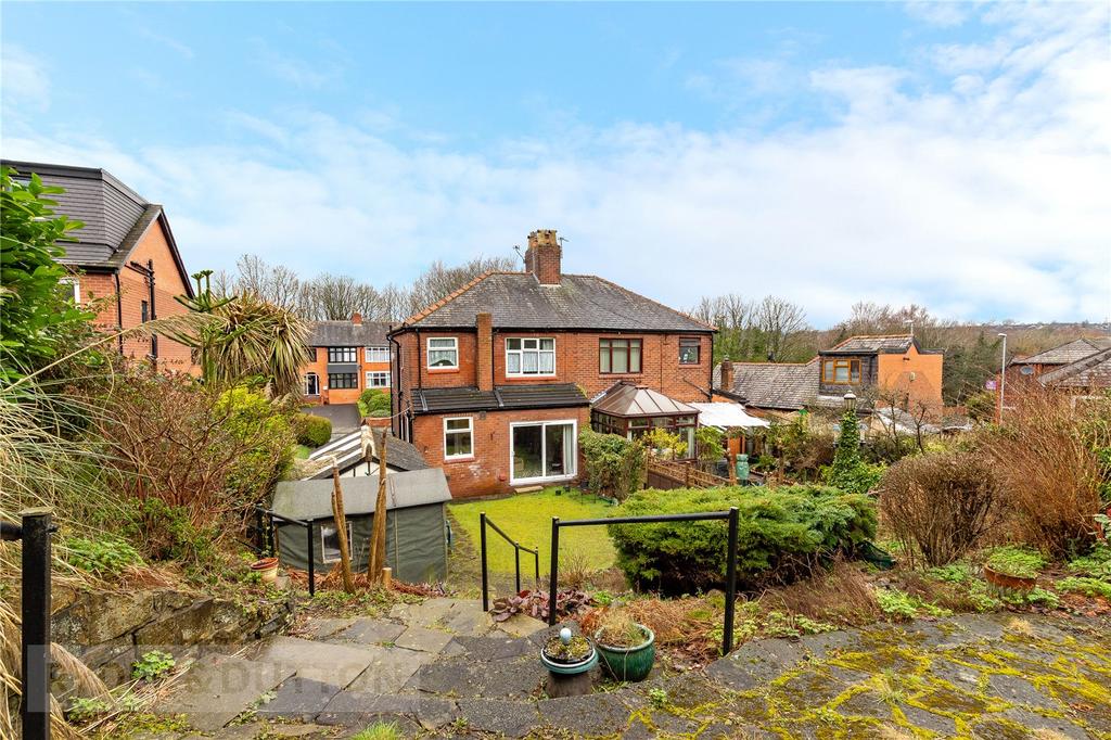 Manchester New Road, Alkrington, Middleton, Manchester, M24 3 bed semi