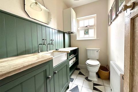 Downside North Road, Alfriston, Polegate, BN26 5XB