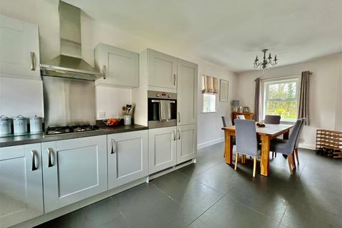 4 bedroom detached house for sale, Wetherby, Noble Crescent, LS22