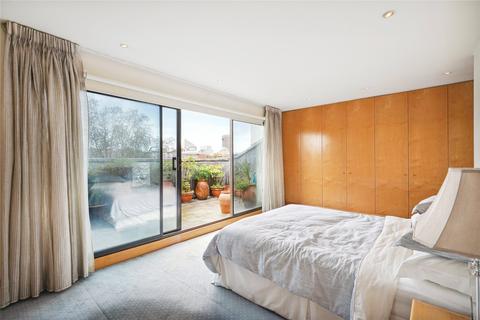 Flat H, 65 Warwick Square, London, SW1V 2AL