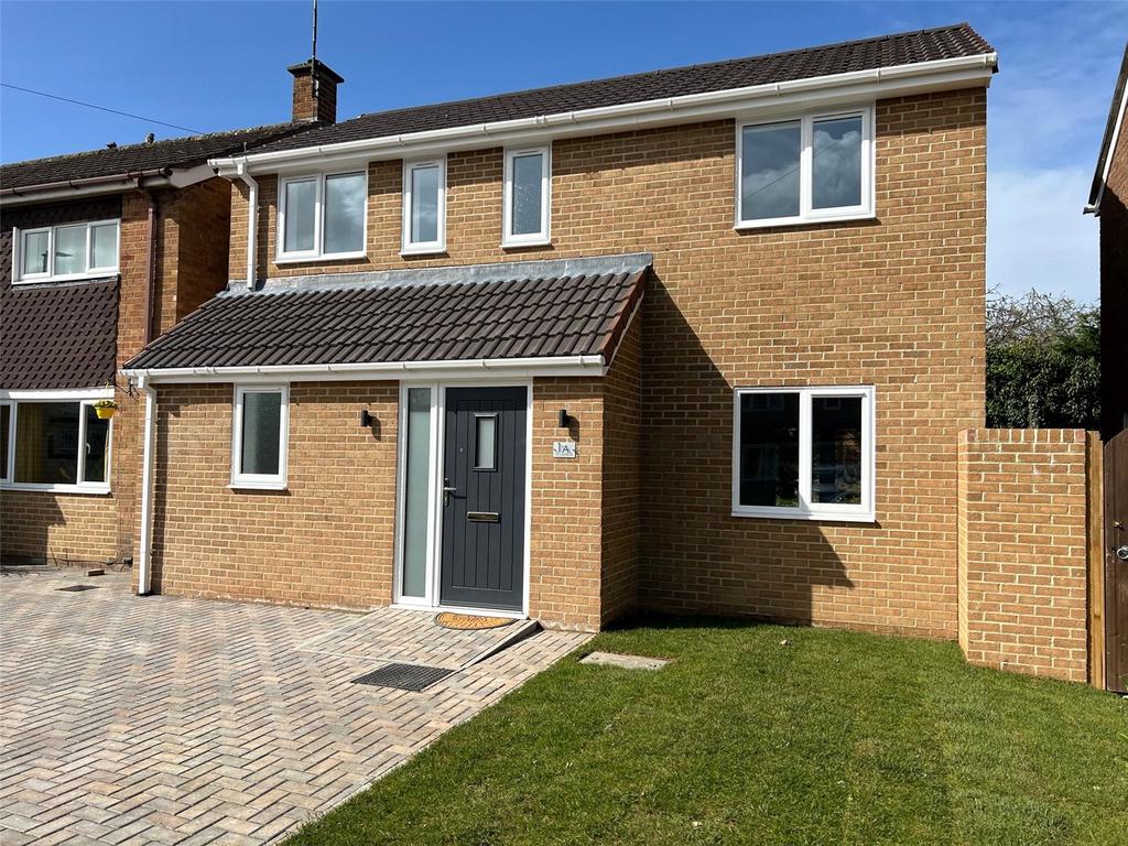 Insley Gardens, Hucclecote, Gloucester, GL3 3 bed detached house £