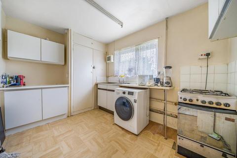 25 Bromley Hill, Bromley, BR1 4NA