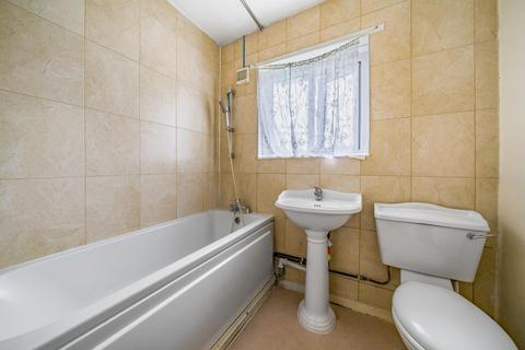 25 Bromley Hill, Bromley, BR1 4NA