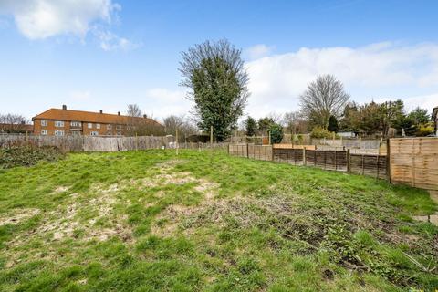 25 Bromley Hill, Bromley, BR1 4NA