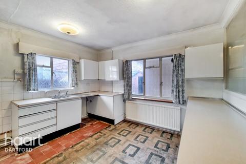 8 Rosedale Close, Dartford, DA2 6AL