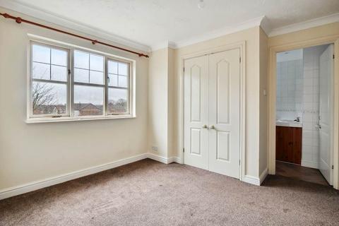 32 Randolph Road, Bromley, BR2 8PU