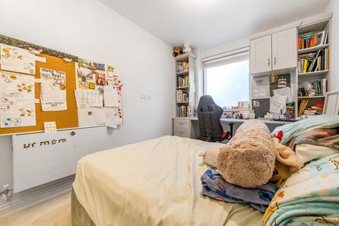 undefined, Reading,  RG1,  RG1