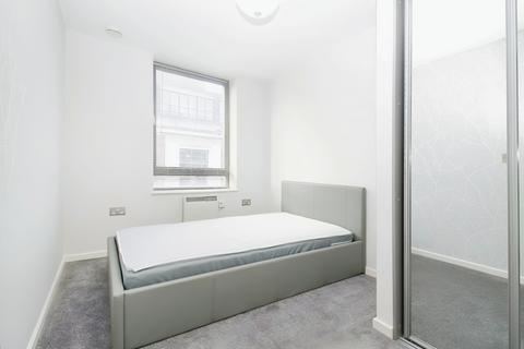 2 bedroom apartment to rent, Basilica, Leeds City Centre, LS1