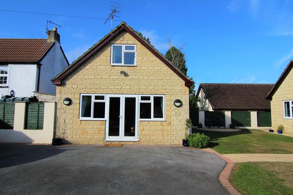 Sutton, Bristol BS39 1 bed detached house to rent £950 pcm (£