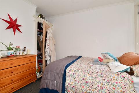 7 Albert Road, Canterbury, CT1 1UJ