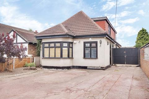 79 Briscoe Road, Rainham, RM13 9QG