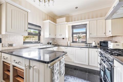 4 bedroom semi-detached house for sale, Onslow Gardens, Wallington, SM6