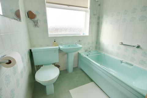 22 Ford Close, Rainham, RM13 7AU