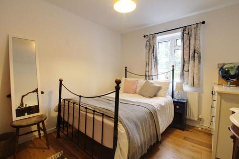 6 Cattlegate Road, Northaw, Potters Bar, EN6 4DL