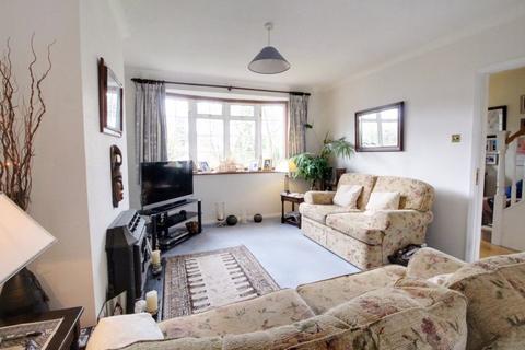 18 Goffs Crescent, Goffs Oak, Waltham Cross, EN7 5JR