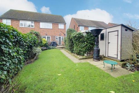18 Goffs Crescent, Goffs Oak, Waltham Cross, EN7 5JR