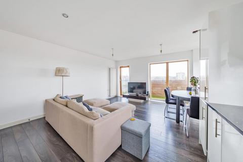 44 New Clocktower Place, London, N7 9FD