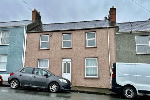 2 bedroom terraced house to rent, Prospect Place, Pembroke Dock, Pembrokeshire, SA72