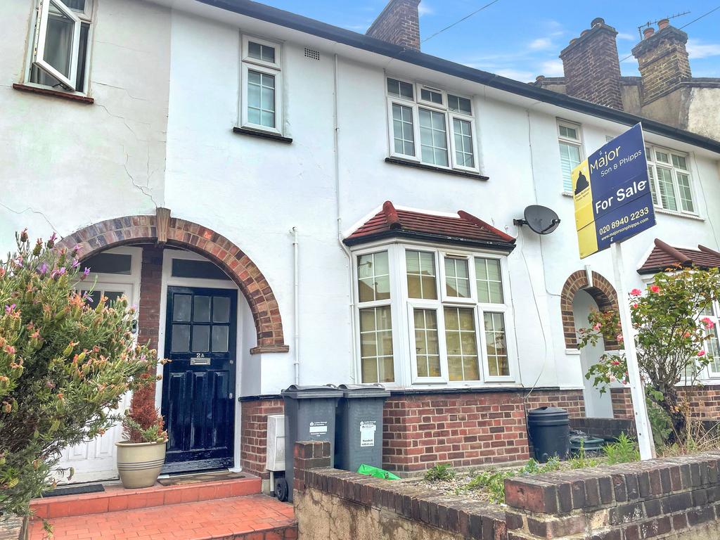 Loring Road, Isleworth 2 bed flat £280,000