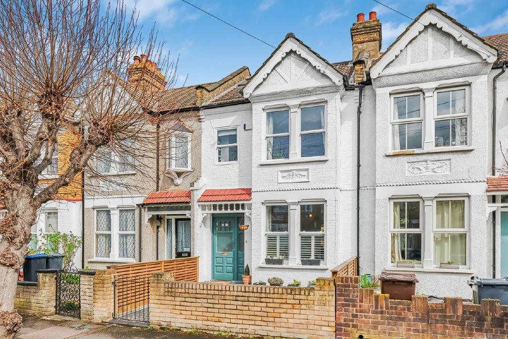 Carlton Park Avenue, Raynes Park 3 bed terraced house for sale - £885,000